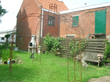 S13:Tuinprieel. diam:2.60m. ook te verkrijgen op3.40m.